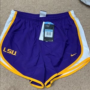 Ladies Nike tempo shorts